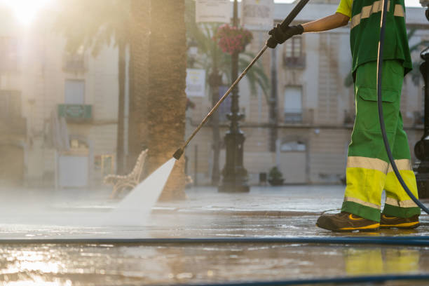 Professional Pressure Washing Services in Bernie, MO